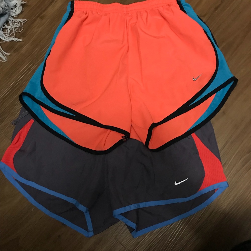 NIKE RUNNING SHORTS